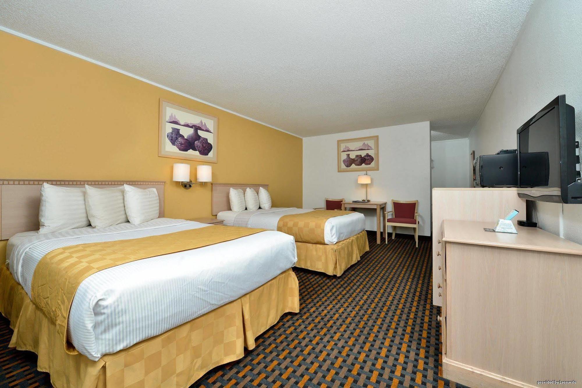 Motel Western 3*