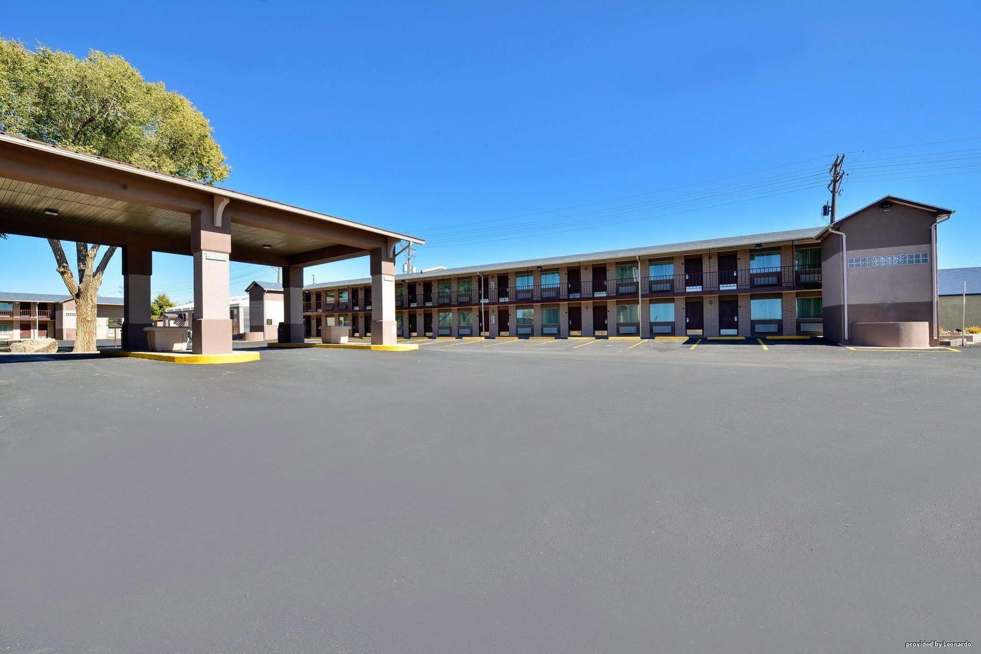 Western 3* Alamosa